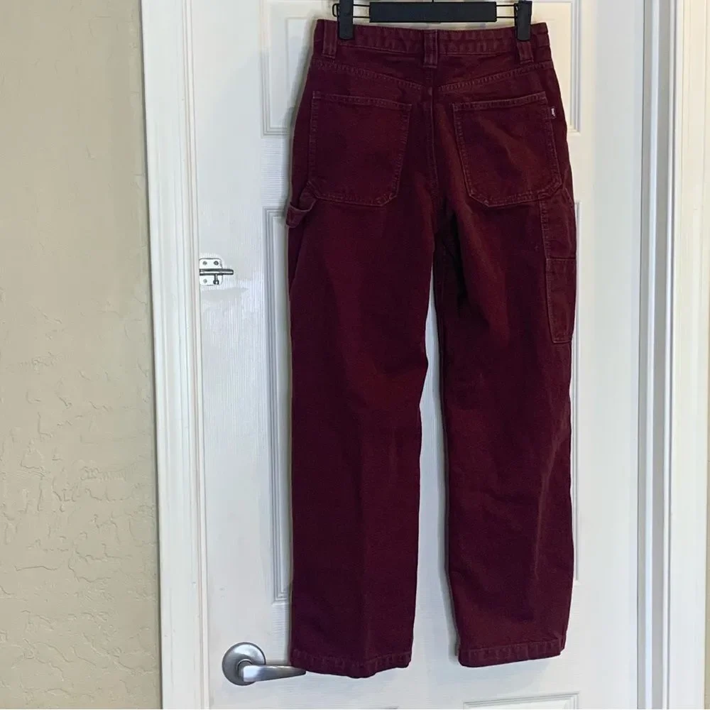 Aritzia TNA Cargo Pants Size 2 Cranberry Color